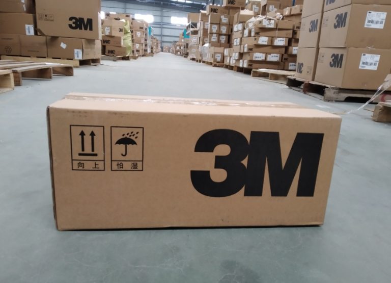 Brand warehouse for fast delivery